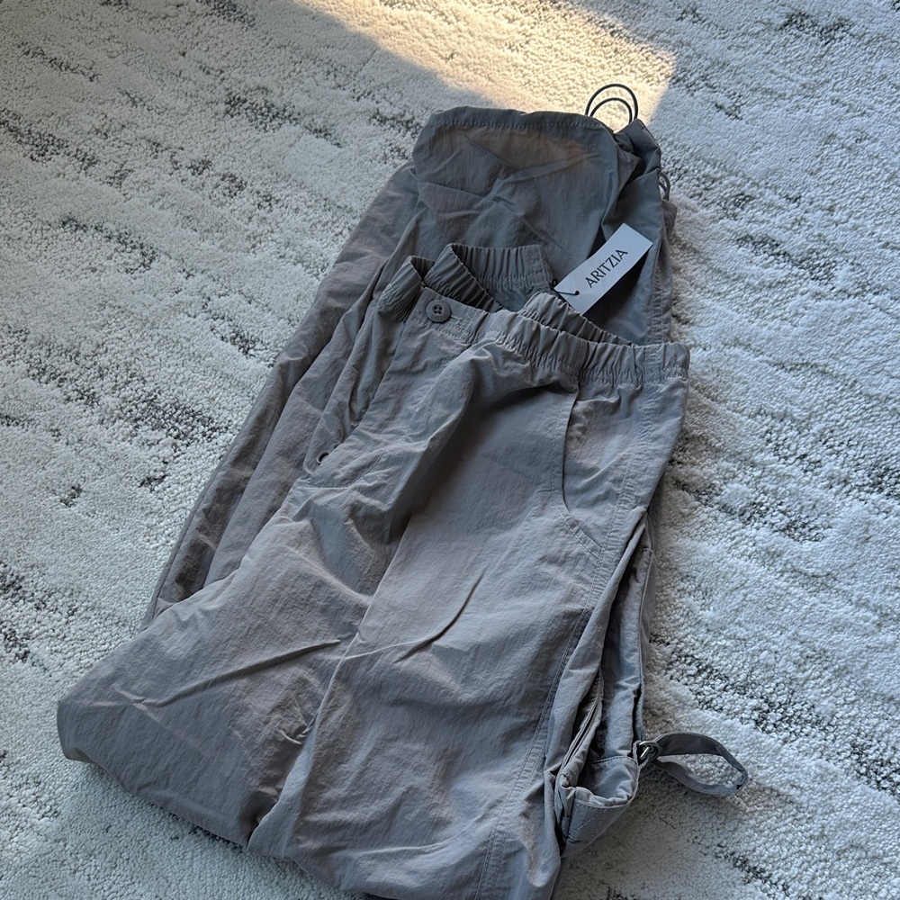 Aritzia global pants size XS new with tags